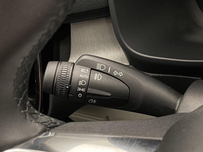 Volvo XC40 B4 AWD ULTIMATE BRIGHT CZ