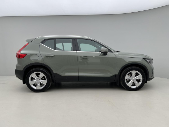 Volvo XC40 B4 AWD PLUS BRIGHT AUT CZ