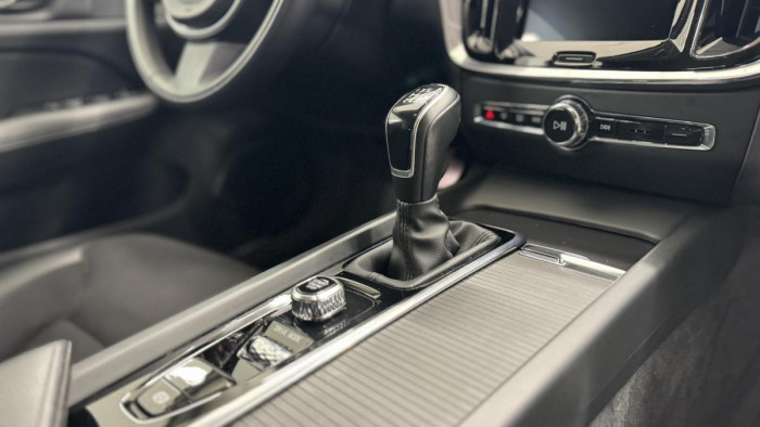 Volvo V60 D3 MOMENTUM REZERVACE 2.0 d Momentum