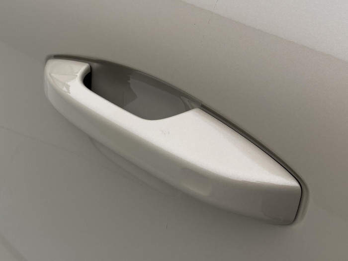 Volvo XC40 B3 DARK PLUS AUT CZ