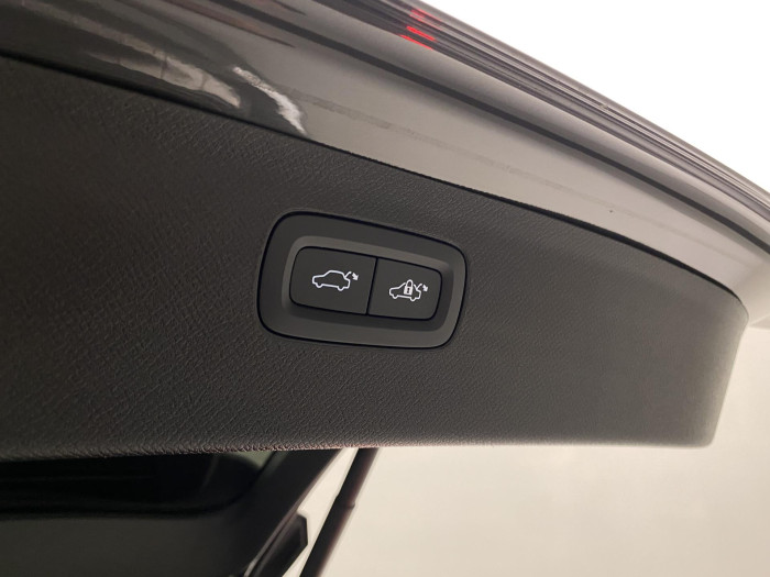 Volvo XC90 B5 AWD PLUS BRIGHT AUT