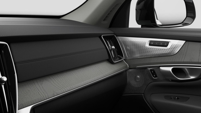 Volvo XC90 B5 AWD AUT DARK ULTRA 7-míst