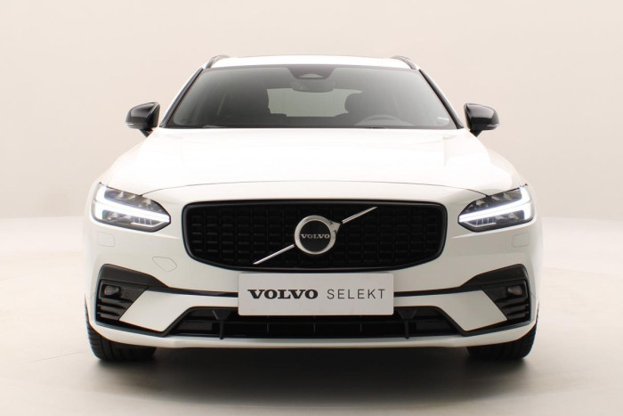 Volvo V90 B4 PLUS DARK AUT 1.maj