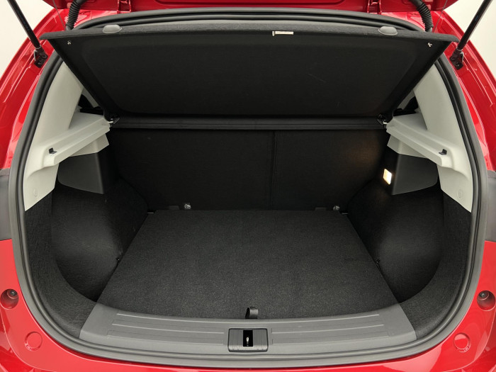 MG ZS 1.5 ESSENTIAL PLUS AUT CZ