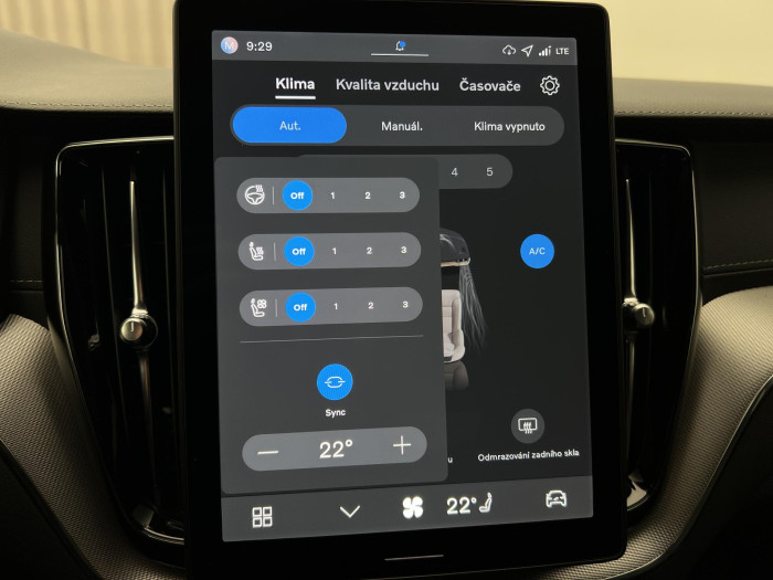 Volvo XC60 T8 AWD RECHARGE BLACK ULTRA