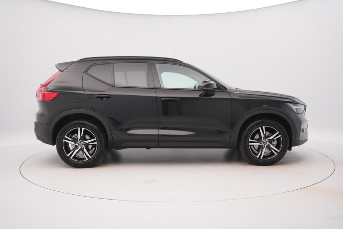 Volvo XC40 B3 AUT DARK PLUS