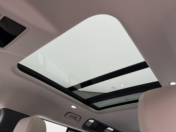 Land Rover Defender D250 SE AWD AUT CZ 3.0 d SE