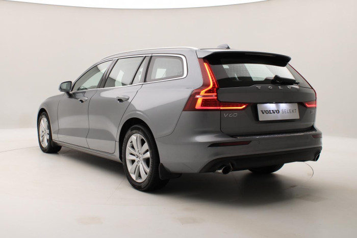 Volvo V60 B4 MOMENTUM AUT REZERVACE 2.0 Momentum
