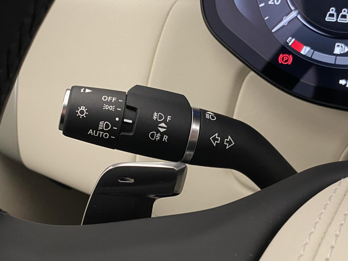 Land Rover Range Rover P530 AUTOBIOGRAPHY REZERVACE