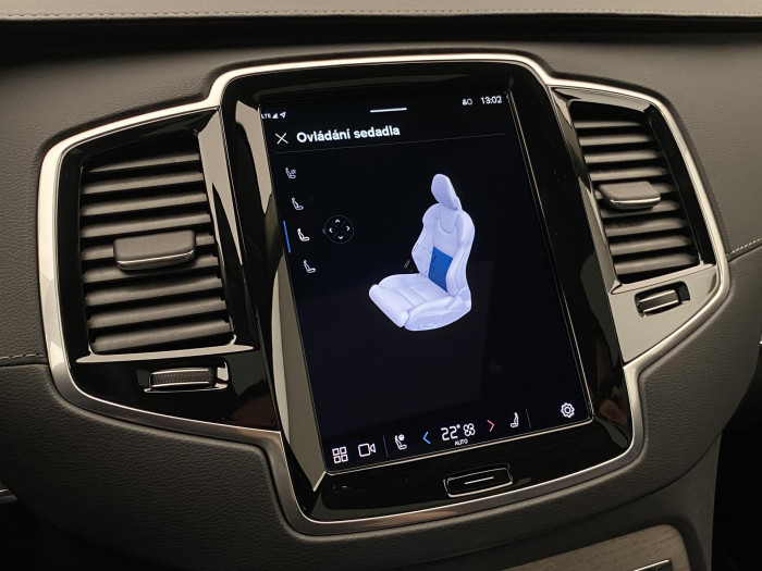 Volvo XC90 B5 AWD ULTIMATE BRIGHT 1.maj