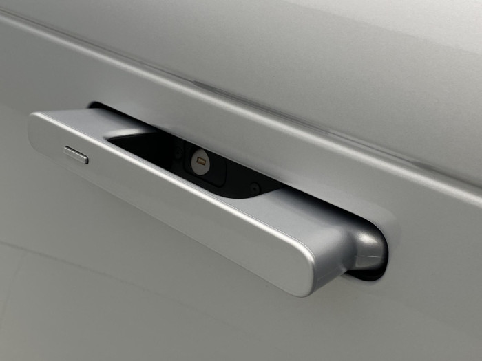 Land Rover Range Rover SV P530 LWB 1.maj.