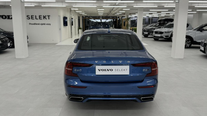Volvo S60 B5 AWD R-DESIGN AUT 1.maj. CZ