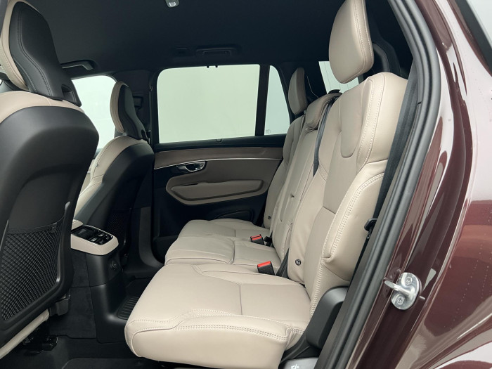 Volvo XC90 T8 AWD RECHARGE DARK PLUS AUT