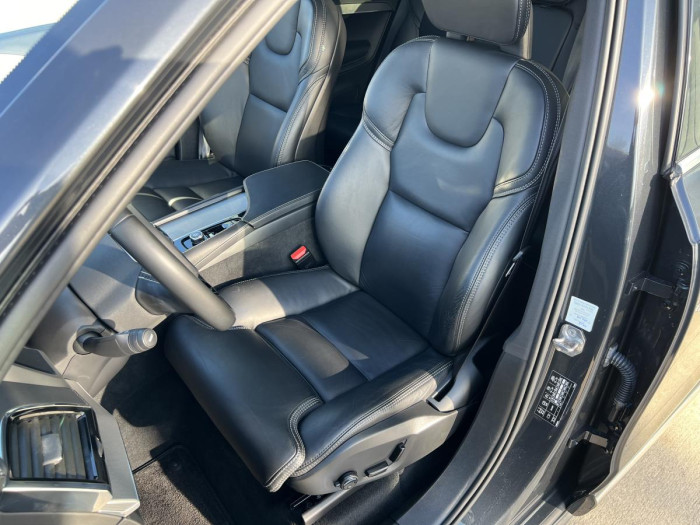 Volvo XC90 B5 AWD INSCRIPTION Aut 1.maj.