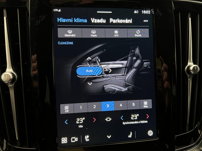 Volvo S90 B5 AWD ULTIMATE BRIGHT AUT CZ