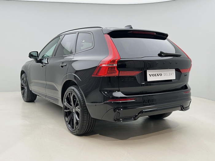 Volvo XC60 T6 AWD RECHARGE BLACK EDITION 2.0 Edition