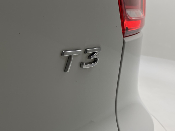 Volvo XC40 T3 MOMENTUM AUT CZ 1.5 Momentum