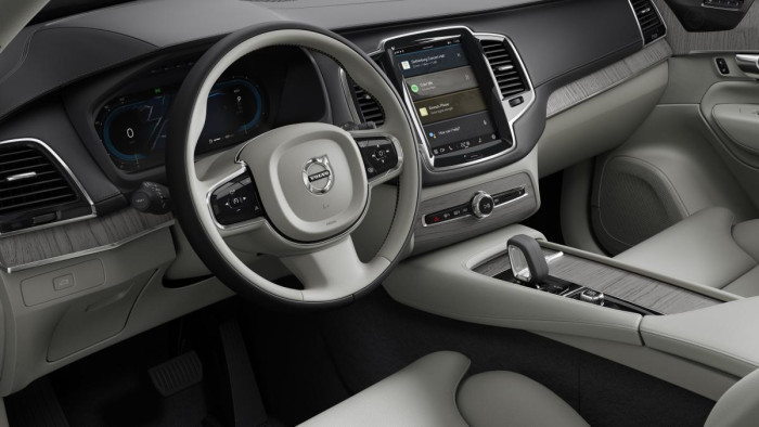 Volvo XC90 B5 AWD AUT BRIGHT PLUS 7-míst 2.0 Plus