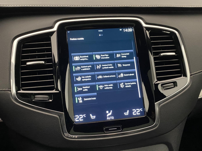 Volvo XC90 B5 AWD R-DESIGN AUT