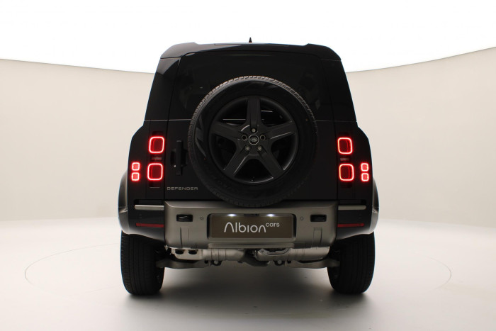 Land Rover Defender 110 D250X-DYNAMIC SE REZERVACE 3.0 d Dynamic SE