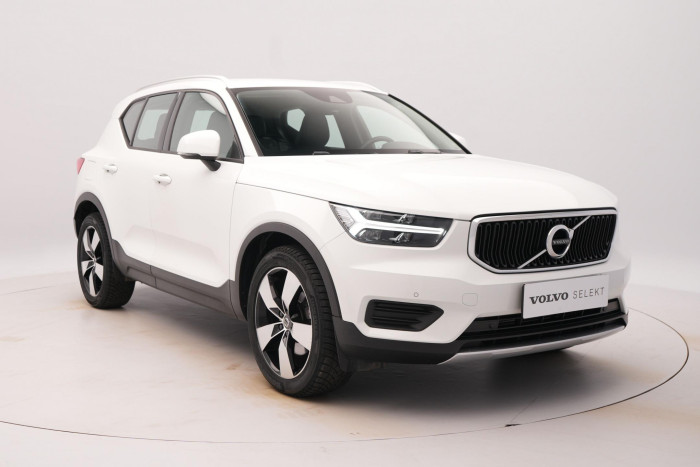 Volvo XC40 T4 AWD MOMENTUM 2.0 Momentum