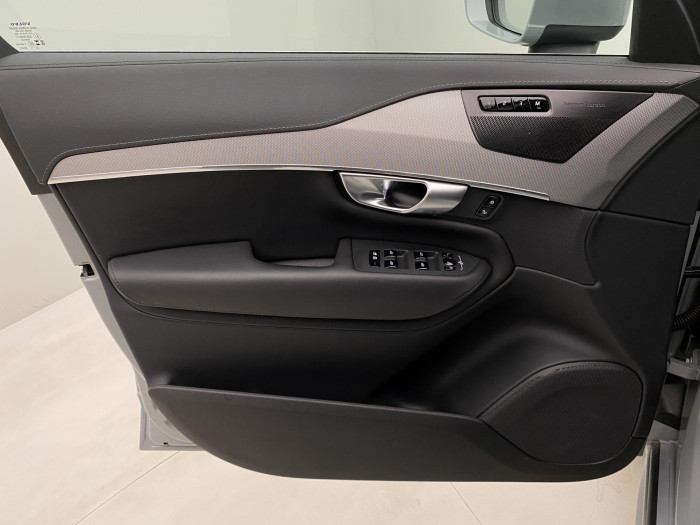 Volvo XC90 B5 AWD PLUS BRIGHT AUT CZ 7m