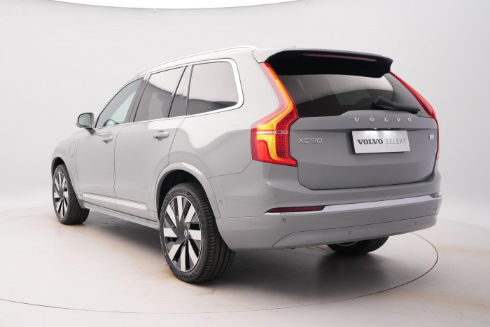 Volvo XC90 T8 AWD RECHARGE PLUS DARK 7M