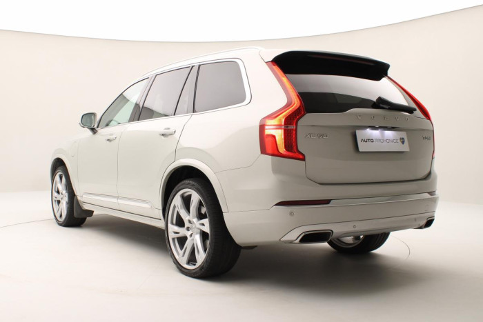 Volvo XC90 T8 AWD INSCRIPTION REZERVACE