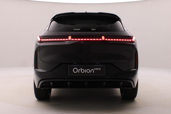 Lynk & Co 08 MORE PHEV