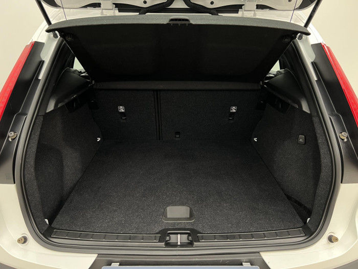 Volvo XC40 T2 CORE AUT 1.maj.