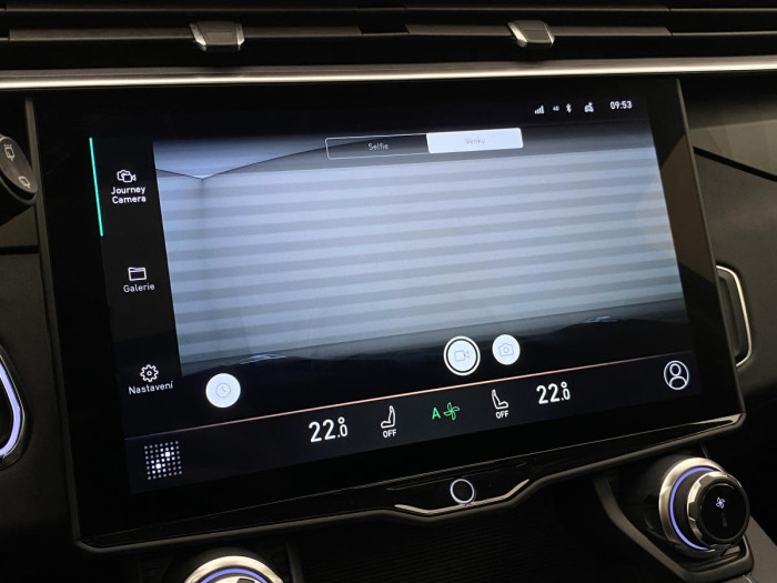 Lynk & Co 01 PHEV DCT AUT 1.maj. REZERVACE