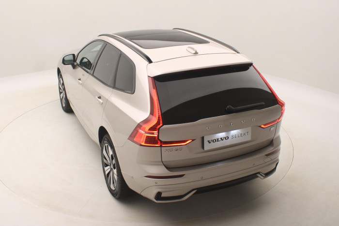 Volvo XC60 T6 AWD PLUS DARK RECHARGE CZ