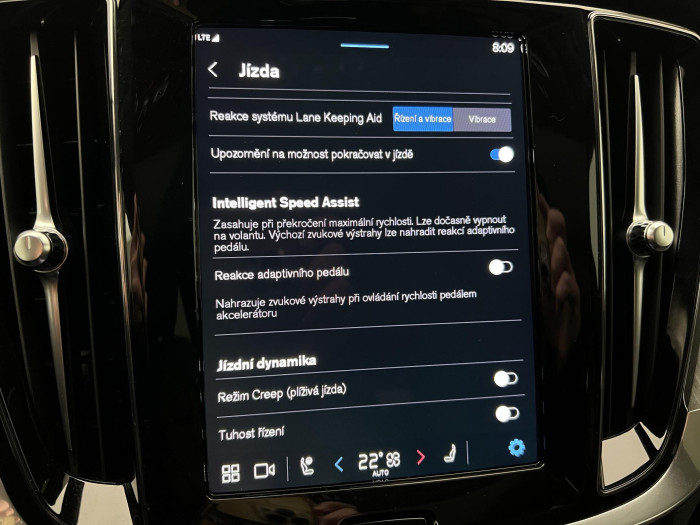 Volvo V60 T6 AWD AUT RECHARGE DARK ULTRA