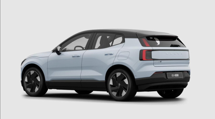Volvo EX30 P8 AWD ULTRA AUT