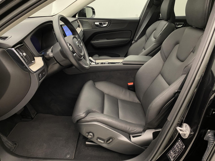 Volvo XC60 B5 AWD INSCRIPTION AUT