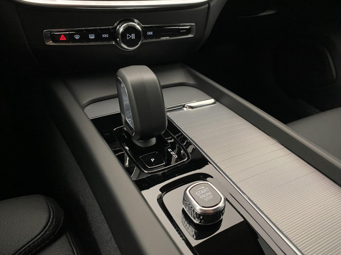 Volvo V60 B4 AUT BRIGHT PLUS