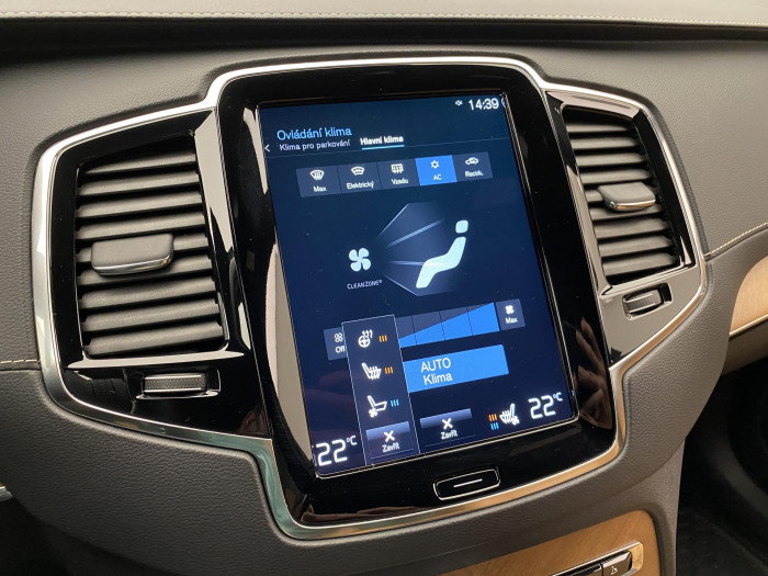 Volvo XC90 B5 AWD INSCRIPION AUT CZ