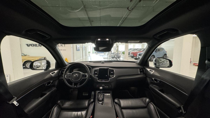 Volvo XC90 T6 AWD R-DESIGN AUT REZERVACE