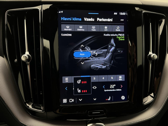 Volvo XC60 B5 AWD R-DESIGN AUT