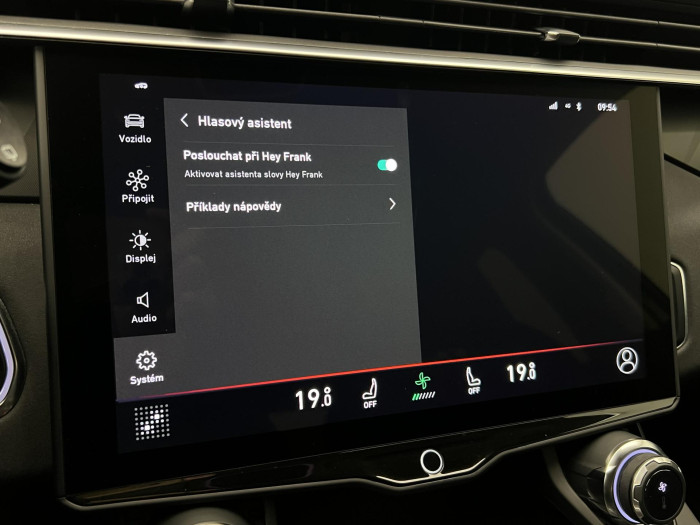 Lynk & Co 01 PHEV DCT AUT