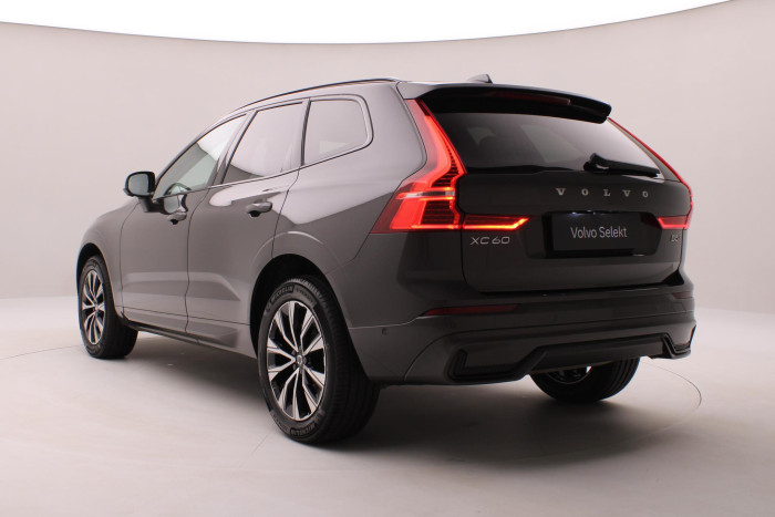 Volvo XC60 B5 AWD DARK PLUS AUT CZ