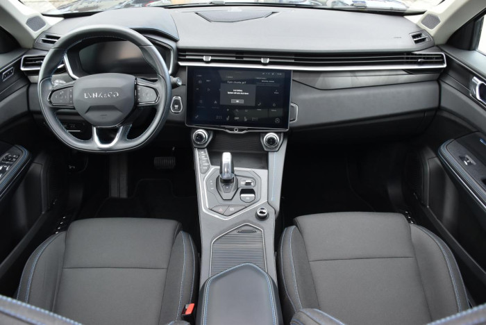 Lynk & Co 01 PHEV DCT AUT 1.maj.