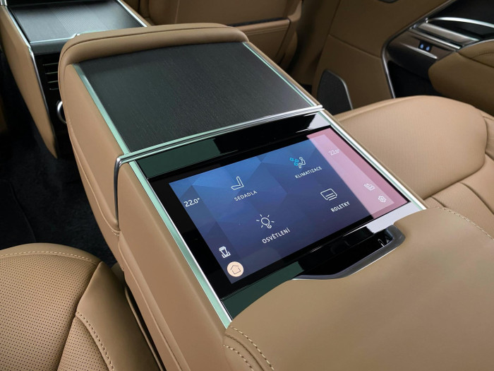 Land Rover Range Rover D350 AUTOBIOGRAPHY LWB 3.0 d