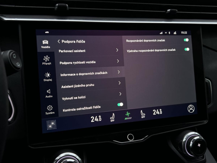 Lynk & Co 01 PHEV DCT Aut 1.maj.