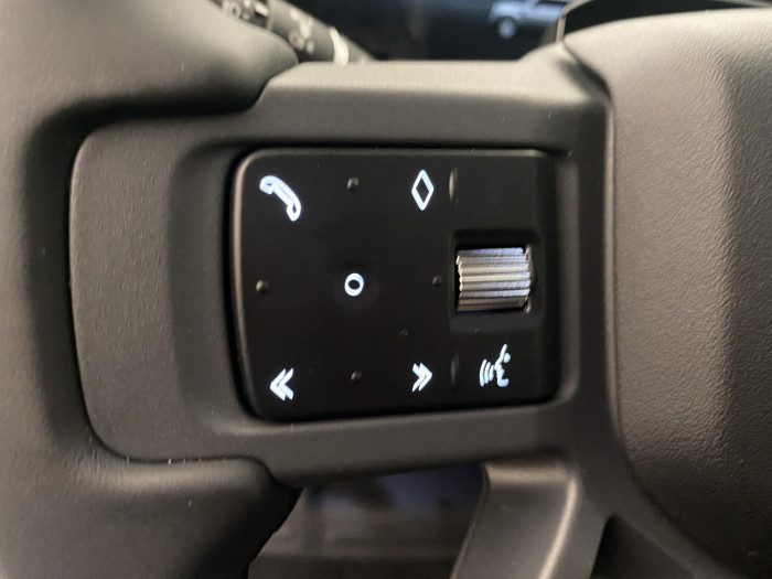 Land Rover Defender 110 D350 X-DYNAMIC HSE AWD AUT 3.0 d Dynamic