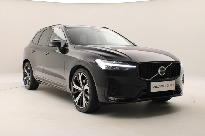 Volvo XC60 B4 AWD ULTIMATE DARK CZ 1.maj