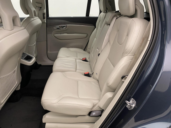 Volvo XC90 B5 AWD INSCRIPTION AUT CZ