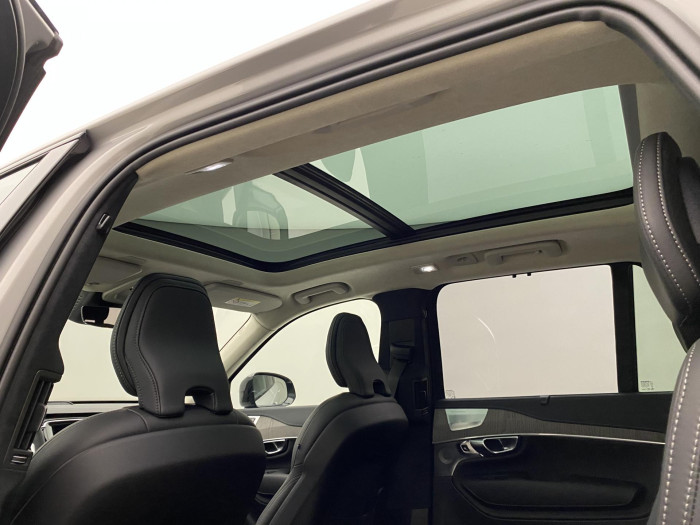 Volvo XC90 T8 AWD ULTRA DARK AUT CZ 7m