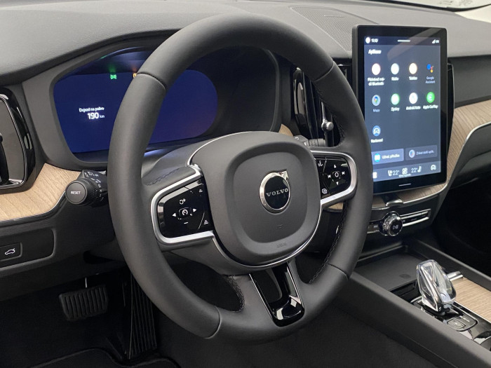 Volvo XC60 B5 AWD AUT DARK PLUS