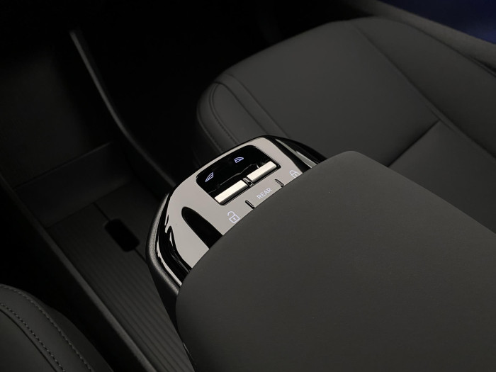 Volvo EX30 PURE ELECTRIC SINGLE PLUS